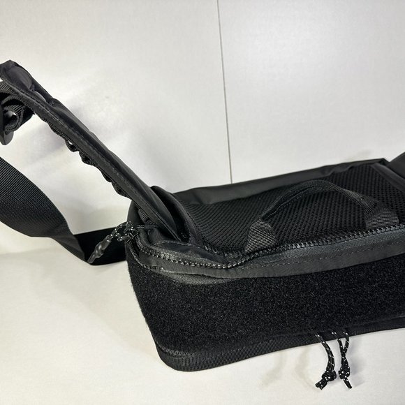 The North Face Explore BLT 3L Lumbar Hip Pack - Picture 3 of 9